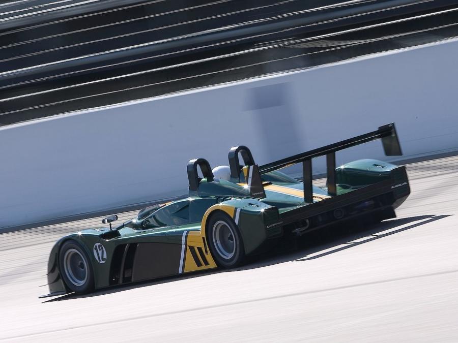  Caterham-Lola SP/300.R 2011 года  (фото 3 из 12)